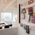 Stylish Central Flat, Steps To Beach Apartment Ostend
