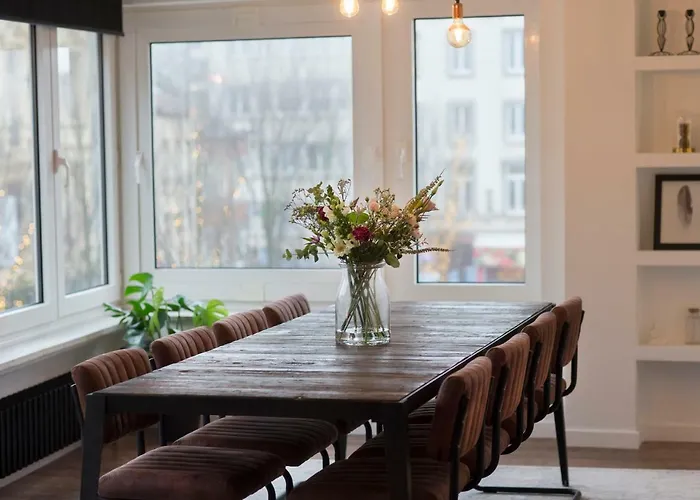 Stylish Flat I Walk To